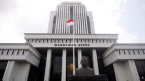 Berantas Mafia Peradilan, MA Diminta Pelototi Hakim Nakal